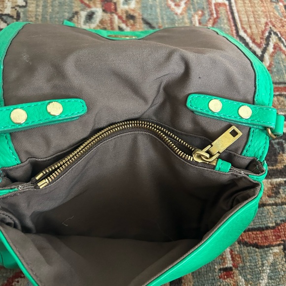 J. Crew Vibrant Green Crossbody Bag - Picture 4 of 6